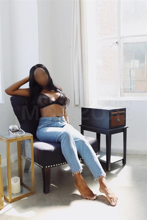 Escort Alsamaa, Whangarei - 12173