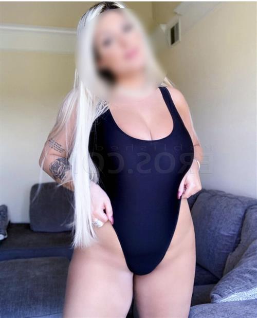 Ayperi, escort in Papakura - 3665