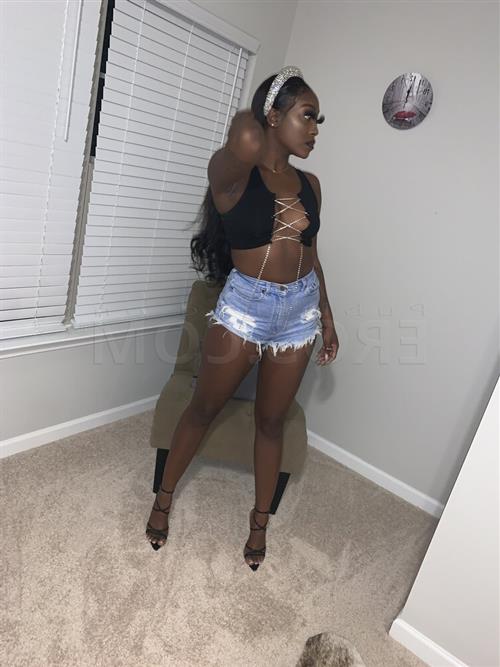 Curran, escort in Remuera - 12782