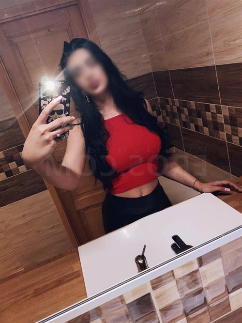 Emmanoulia, escort in Frankton - 671