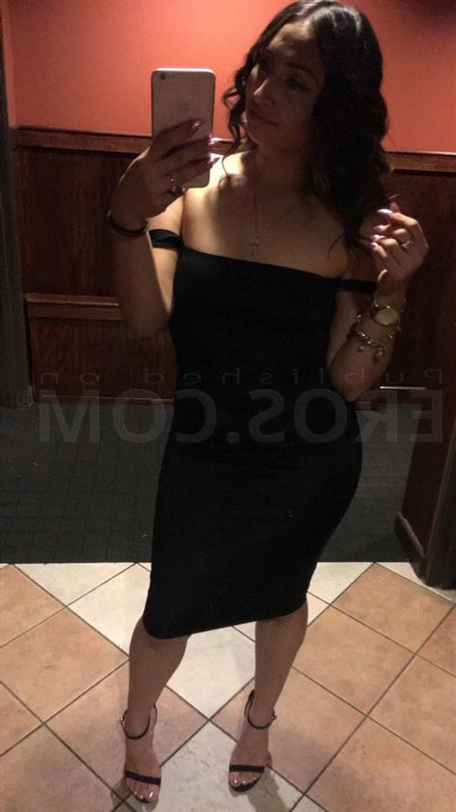 Escort Model Hussna, Maungatapu - 8889