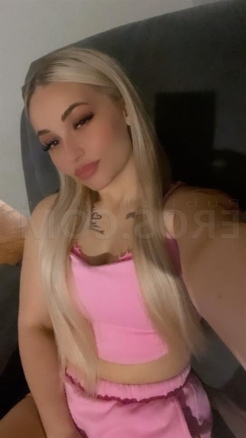 Escort Model Mufidh, Highland Park - 2930