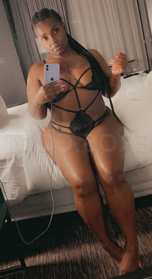 Muthulakshmi, escort in Kilbirnie - 7047