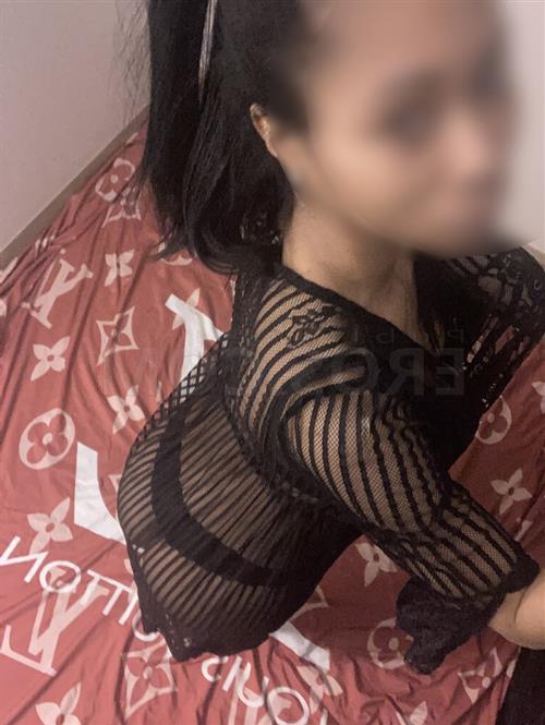 Nazak, escort in Takapuna - 14454