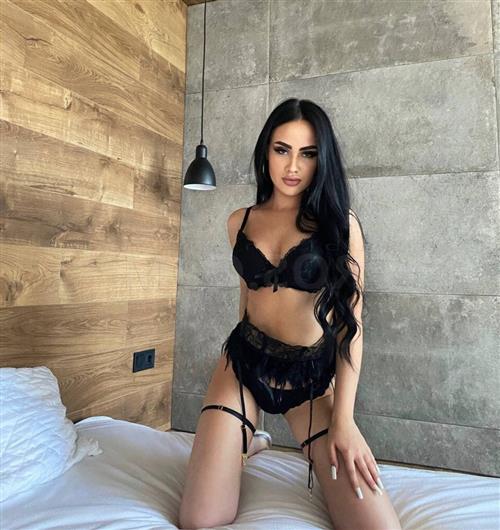 Escort Model Pilarina, Queenstown - 160