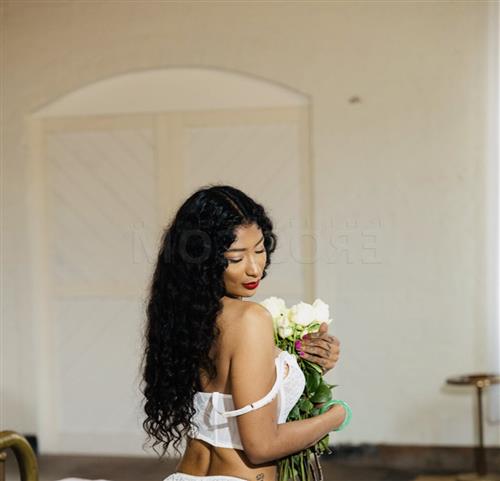 Robee, escort in Mt Eden - 11084