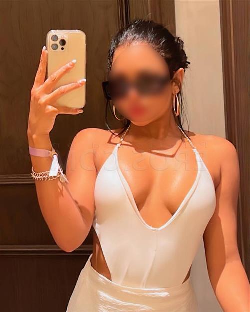 Tabbark, escort in Whangarei - 3020